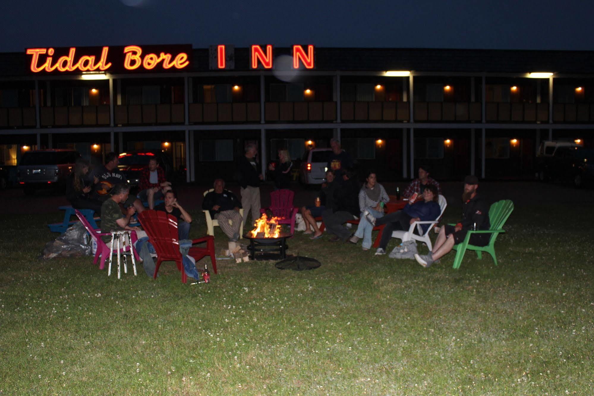 Tidal Bore Inn Τρούρο Εξωτερικό φωτογραφία